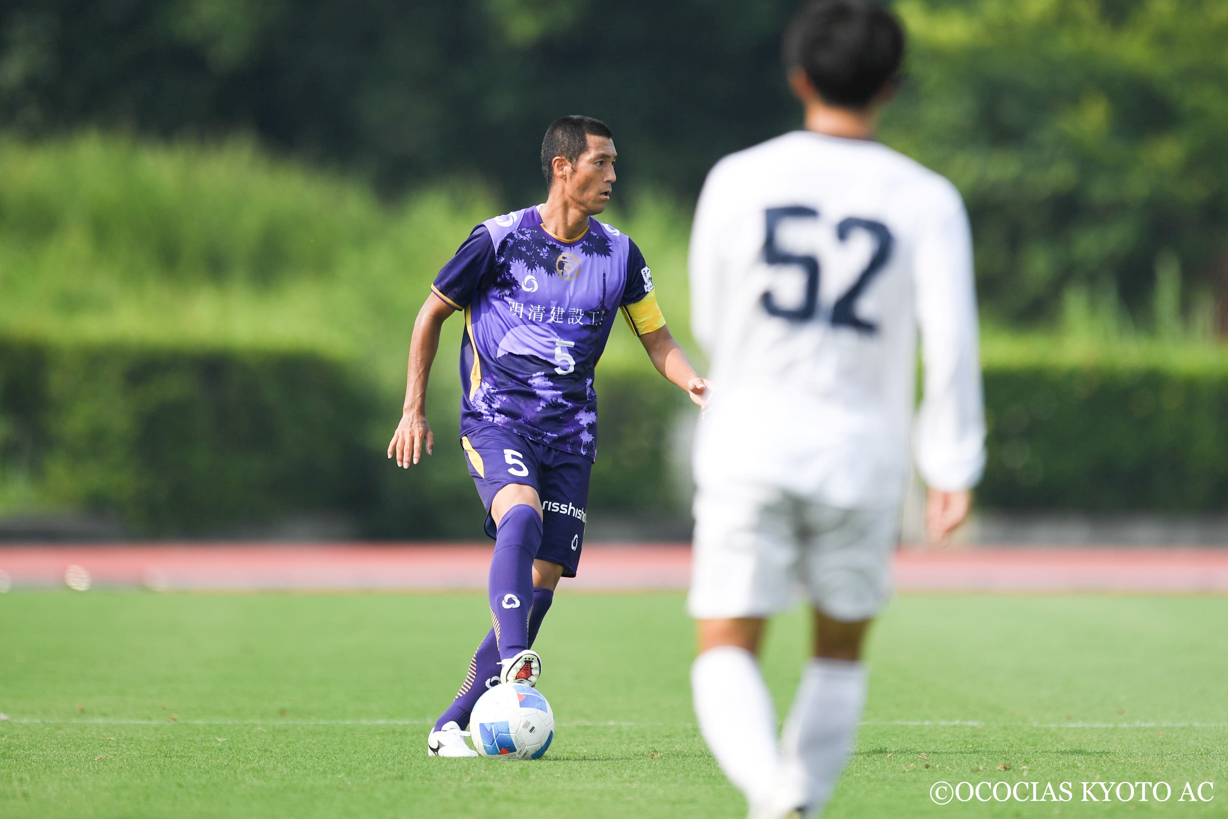 おこしやす京都ACの試合中の選手