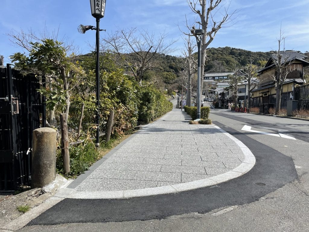 舗装道補修工事(安井緯10号線他)(その1,2)(2件一括)