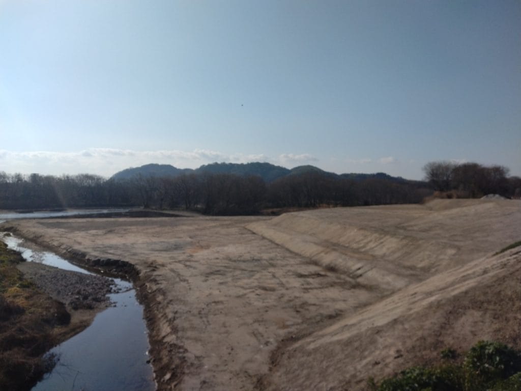 桂川下植野地区上流河道掘削他工事
