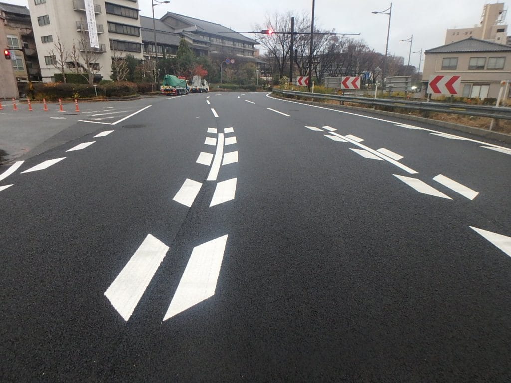 国道１号他舗装修繕工事
